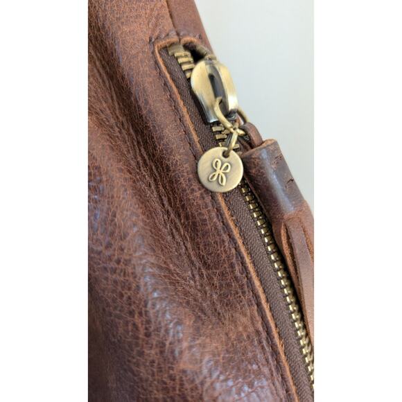 Hobo Brand Leather Handbag with gold studs - Picture 6 of 16